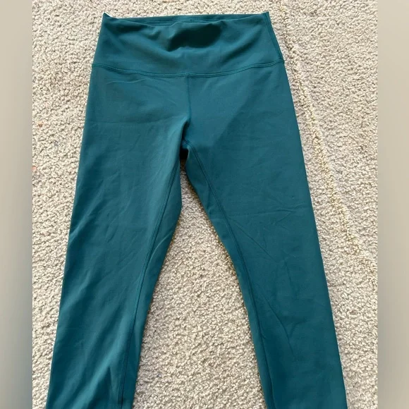 Lululemon Wunder Train 23 inch inseam 
Size 10 - Picture 2 of 4
